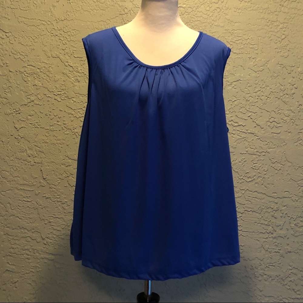 🎉2/$15🎉Blair Sleeveless Top -Sz 2X